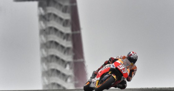 Moto: Rossi, Lorenzo in Ducati