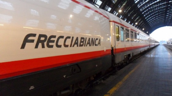 Treno Frecciabianca in stazione