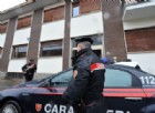Guai per due giovani di Bra in macchina con due mazze, un arresto