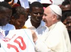 Il Papa contro Salvini: Non puoi respingere i migranti che arrivano