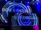 Il GruVillage a ritmo di musica e tutti a ballare, in console c' Bob Sinclar