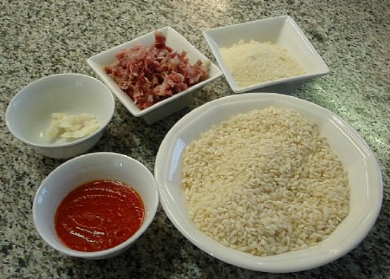Alcuni aggiungono anche concentrato di pomodoro e un poco di Parmigiano ...
