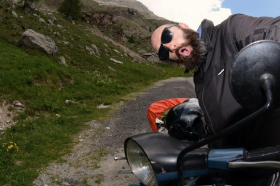 Il fotoreporter friulano in posa