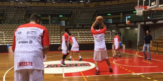 Importante vittoria per Trieste (© Pallacanestro Trieste) Importante vittoria per Trieste (© Pallacanestro Trieste)