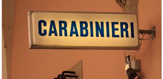 4 bombe carta contro Caserma dei Carabinieri a Firenze
