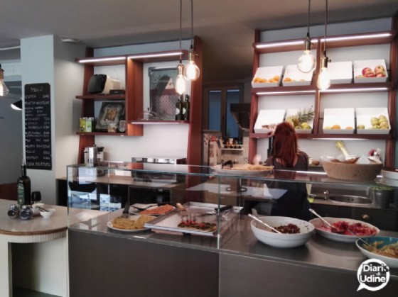 Gli interni di Ortofficina