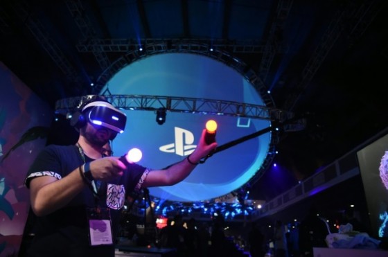 Sony promised over 50 games will be available for the PlayStation VR within months of its October 13 launch, including zombie-shooter «Resident Evil,» and games based on the «Star Wars» franchise and the «Batman» series ©Robyn Beck (AFP)