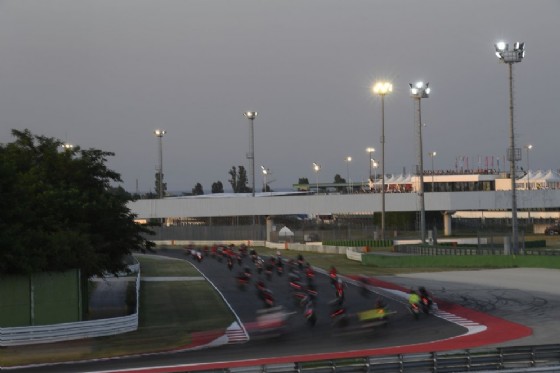 La parata delle Rosse in pista a Misano