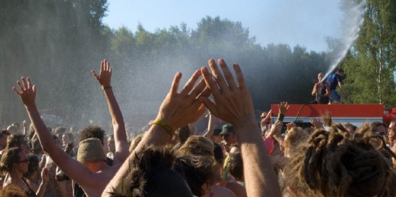 Muore dopo aver partecipato a un rave