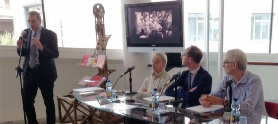 Sergio Bolzonello, Carlo Montanaro, Jay Weissberg, Livio Iacob alla presentazione delle Giornate del Cinema Muto 2016 (© Foto ARC Liberti) Sergio Bolzonello, Carlo Montanaro, Jay Weissberg, Livio Iacob alla presentazione delle Giornate del Cinema Muto 2016 (© Foto ARC Liberti)