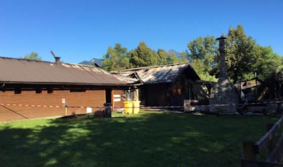 L'agriturismo il giorno dopo l'incendio