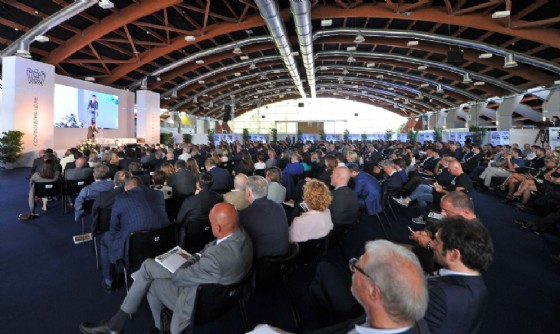 I participanti all'assemblea di Confindustria