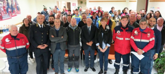 I volontari di Gusti di Frontiera (© Uff. stampa Gusti di Frontiera) I volontari di Gusti di Frontiera (© Uff. stampa Gusti di Frontiera)