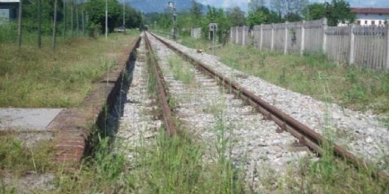 La linea ormai abbandonata della Gemona-Sacile (© Diario di Pordenone) La linea ormai abbandonata della Gemona-Sacile (© Diario di Pordenone)
