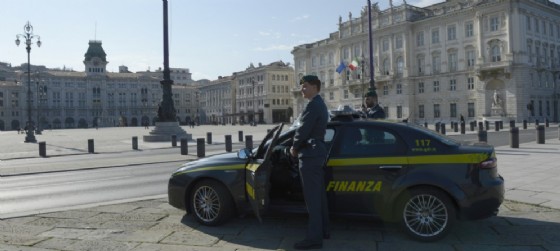 La Guardia di finanza di Trieste (© gdf Trieste) La Guardia di finanza di Trieste (© gdf Trieste)