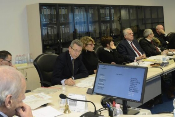 Adriano Marcolongo (Direttore centrale Salute Regione FVG) e Maria Sandra Telesca (Assessore regionale Salute, Integrazione socio-sanitaria, Politiche sociali e Famiglia) alla riunione del Consiglio delle Autonomie Locali (Cal)