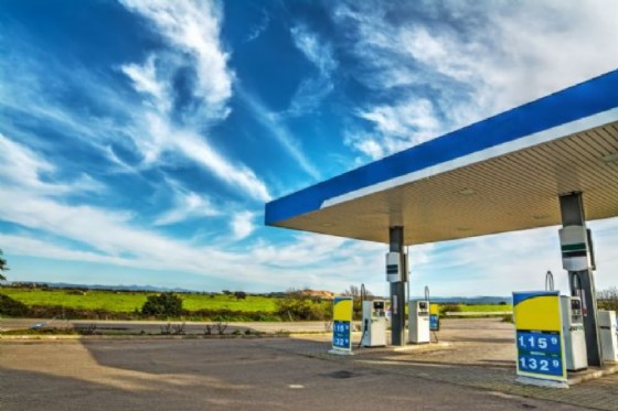 M5S: Dal Zovo, fare chiarezza su pubblicità prezzi carburanti (© Adobe Stock) M5S: Dal Zovo, fare chiarezza su pubblicità prezzi carburanti (© Adobe Stock)