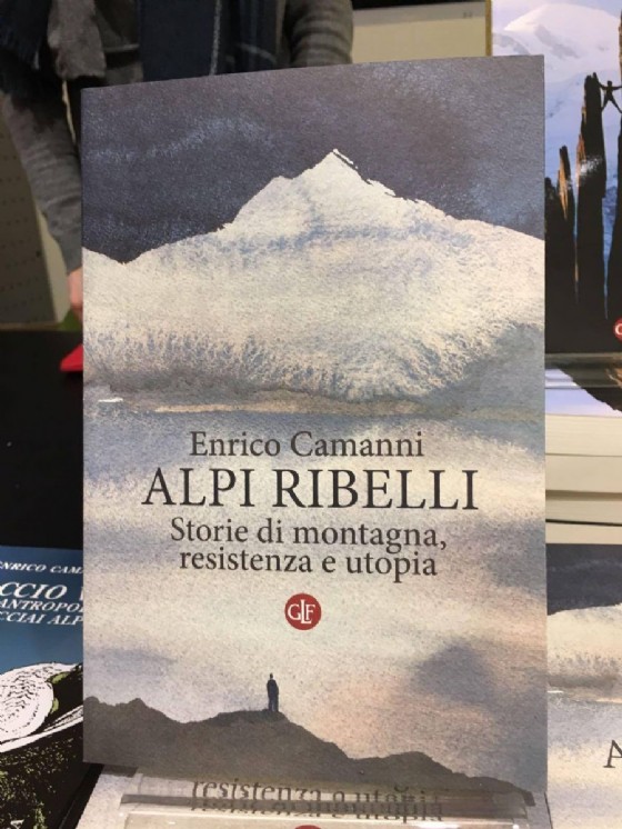 Il libro presentato nella nuova biblioteca civica