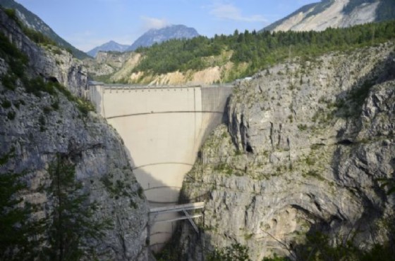Bolzonello, la diga del Vajont è tra i luoghi più visitati del Fvg (© Adobe Stock) Bolzonello, la diga del Vajont è tra i luoghi più visitati del Fvg (© Adobe Stock)
