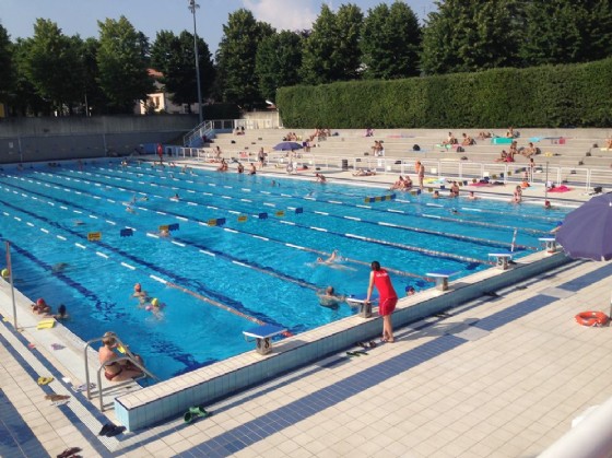 La piscina esterna del Palamostre (© Diario di Udine) La piscina esterna del Palamostre (© Diario di Udine)