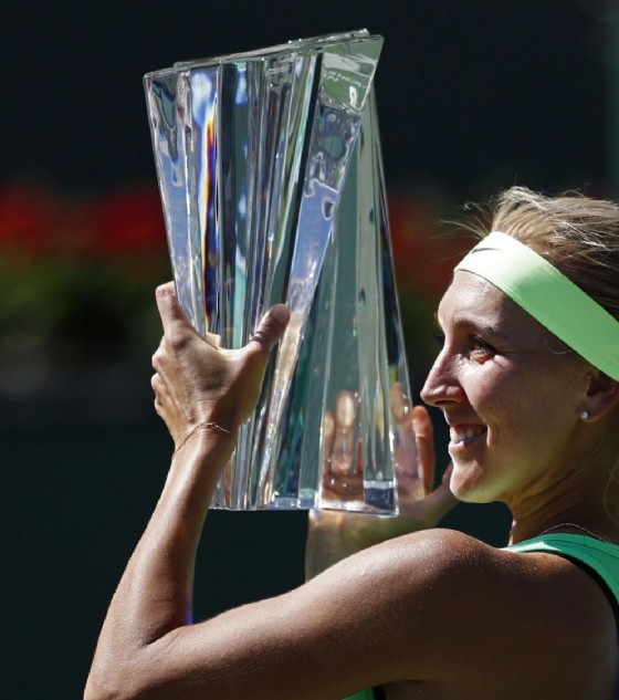 Nella finale femminile Elena Vesnina si è aggiudicata il derby russo con Svetlana Kuznetsova