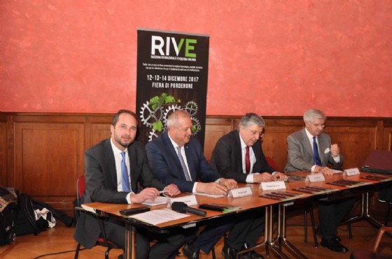 Cristiano Shaurli alla presentazione della prima edizione di RIVE / Rassegna Internazionale di Viticoltura ed Enologia in programma alla Fiera di Pordenone dal 12 al 14 dicembre
