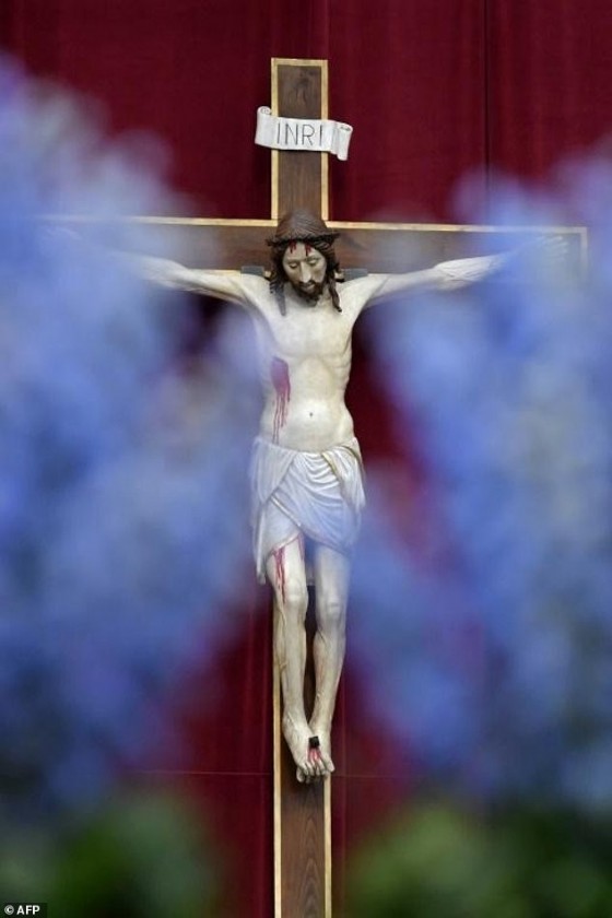 The pope prayed for those suffering in Syria and across the Middle East, recalling Jesus' suffering on the cross