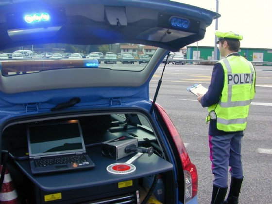 Viabilità per la Fiera del Radioamatore Hi-Fi Car (© Diario di Pordenone) Viabilità per la Fiera del Radioamatore Hi-Fi Car (© Diario di Pordenone)