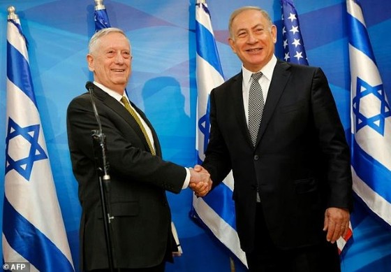 Israeli Prime Minister Benjamin Netanyahu (R) shakes hands with US Defence Secretary Jim Mattis before their meeting in Jerusalem on April 21, 2017