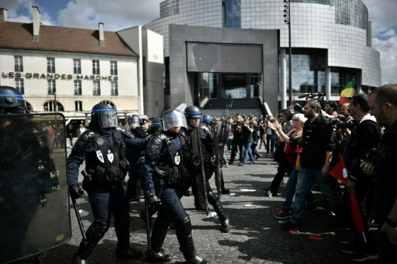 French protesters demonstrated against labour and employment law reforms in 2016