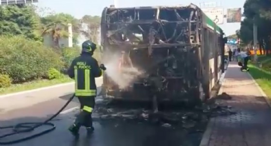 Camion contro bus, 24 feriti a Mestre