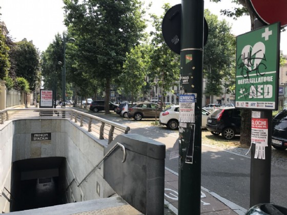 Rubato il defibrillatore in stazione a Principe d'Acaja