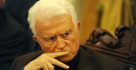 Giudice Giancarlo Caselli (© ANSA) Giudice Giancarlo Caselli (© ANSA)