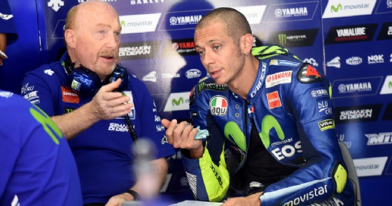 MotoGp, Marquez il più veloce nelle libere in Catalogna. Solo decimo Rossi