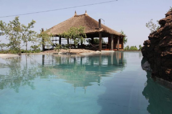 Una immagine del campement di Kangaba a Bamako (Mali), resort di lusso frequentato soprattutto da occidentali dove un commando jihadista ha attaccato uccidendo due persone