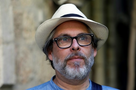 American novelist Michael Chabon, winner of the 2001 Pulitzer Prize, said the aim of the book was to start a conversation about the impact of the occupation on both Israelis and Palestinians