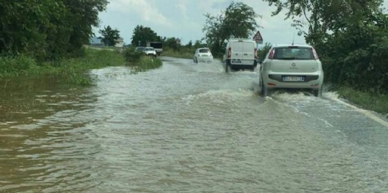 La strada tra Manzinello e Manzano