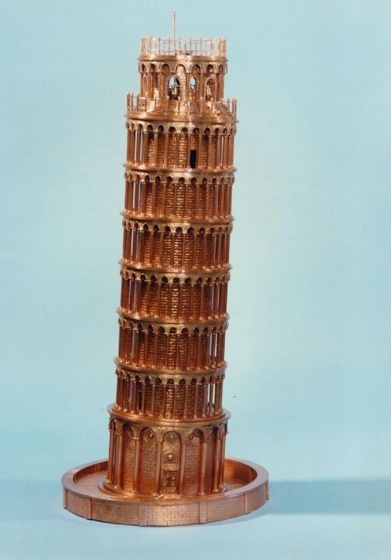 Torre di Pisa in rame
