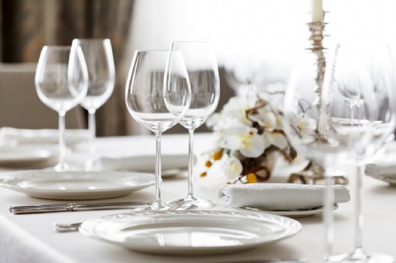 Brandizzo, arriva la Cena in Bianco (© Shutterstock.com) Brandizzo, arriva la Cena in Bianco (© Shutterstock.com)