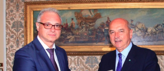 Dipiazza ha ricevuto in Municipio S.E. Yevhen Perelygin, Ambasciatore dell'Ucraina in Italia (© Comune di Trieste) Dipiazza ha ricevuto in Municipio S.E. Yevhen Perelygin, Ambasciatore dell'Ucraina in Italia (© Comune di Trieste)