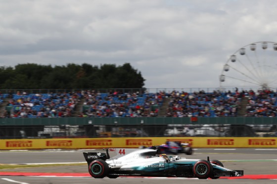 Lewis Hamilton, secondo nel venerdì del GP di Gran Bretagna