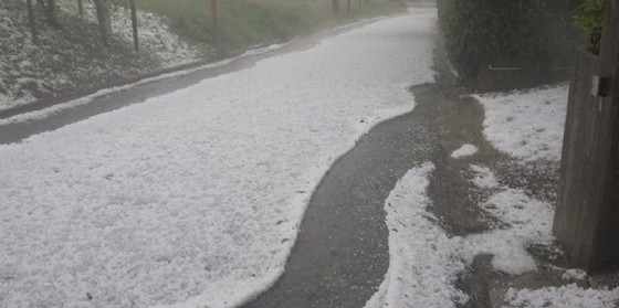 Maltempo: nel maniaghese le strade 'bianche di grandine'