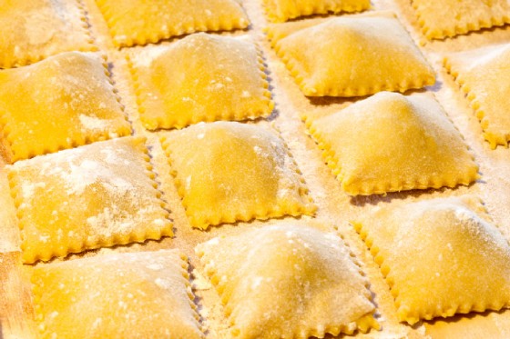 Vercelli, arriva la Sagra dell'Agnolotto del Rione Cervetto (© eZeePics - shutterstock.com) Vercelli, arriva la Sagra dell'Agnolotto del Rione Cervetto (© eZeePics - shutterstock.com)