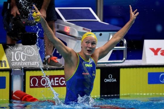 Sweden's Sarah Sjostrom set a new world record in the semi-finals of the 50m freestyle with a time of 23.67sec
