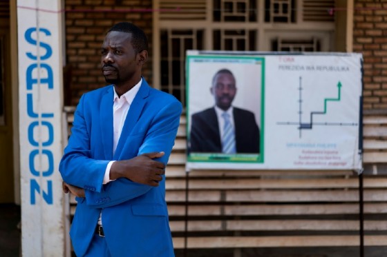 Rwandan independent candidate Philippe Mpayimana is challenging incumbent President Paul Kagame