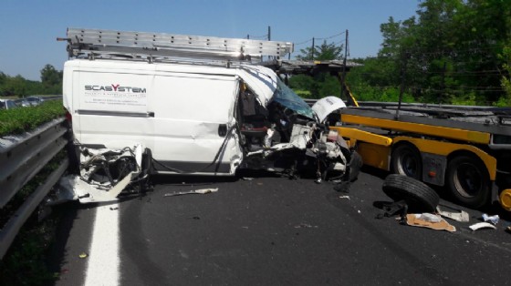 Circolazione congestionata in A4: lunghe code e rallentamenti