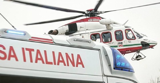 Inutili i soccorsi, l'escursionista era già morto (© Croce Rossa) Inutili i soccorsi, l'escursionista era già morto (© Croce Rossa)