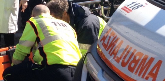 Sul luogo dell'incidente è intervenuto anche il 118 (© Diario di Trieste) Sul luogo dell'incidente è intervenuto anche il 118 (© Diario di Trieste)