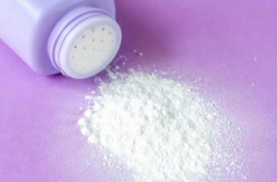 Talco cancerogeno: un'altra condanna per Johnson & Johnson Talco cancerogeno: un'altra condanna per Johnson & Johnson
