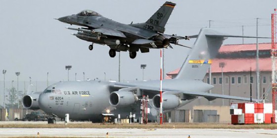 Entra nella base americana ad Aviano con un badge falso, uomo ai domiciliari (© ANSA) Entra nella base americana ad Aviano con un badge falso, uomo ai domiciliari (© ANSA)